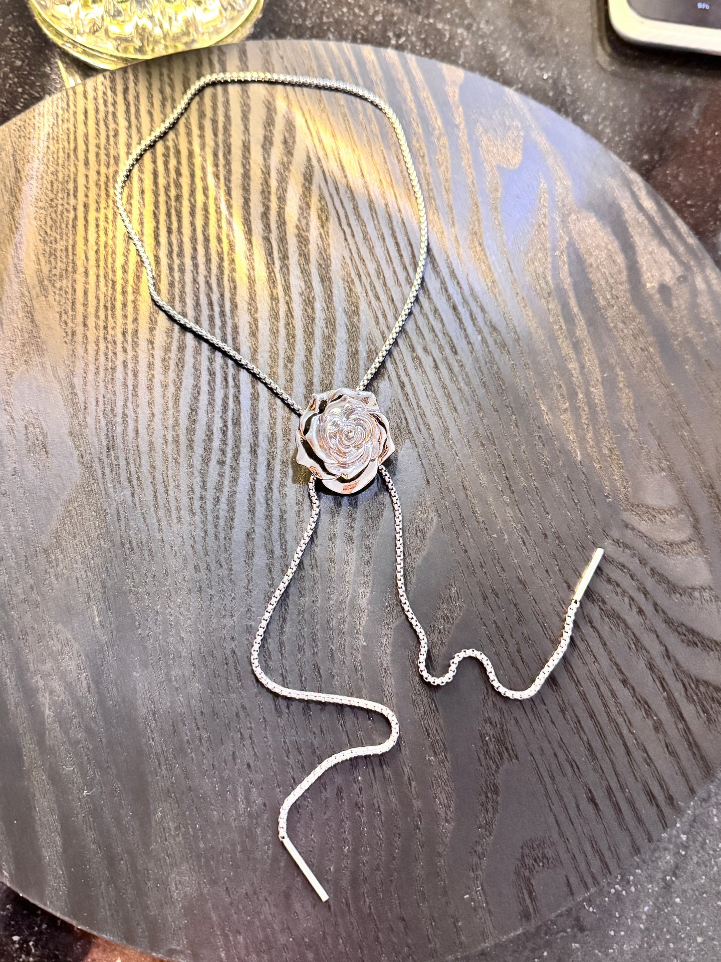 ROSE SLIDING ADJUSTABLE TIE BOW NECKLACE